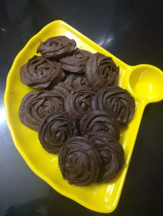 Chocolaty Butter Cookies